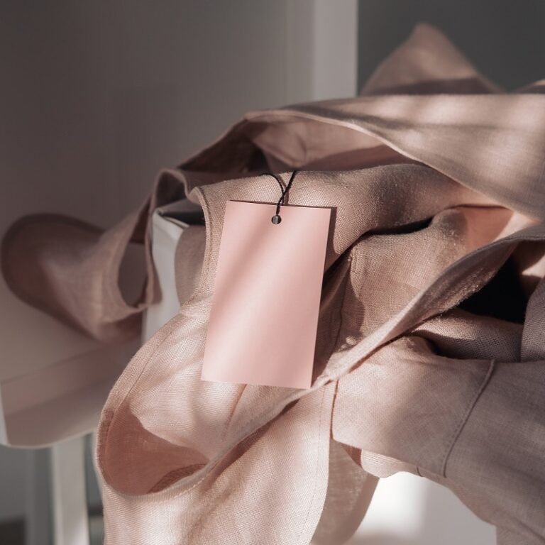 Lekki i stylowy len na lato - modne połączenia