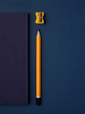 Własny notes z okładką: tworzenie spersonalizowanych projektów