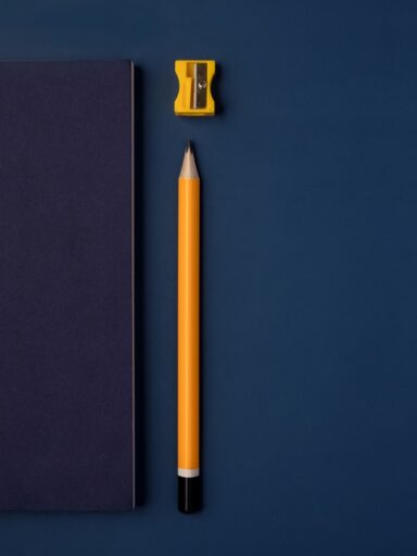 Własny notes z okładką: tworzenie spersonalizowanych projektów